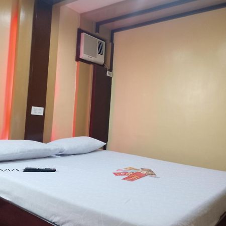Hotel Sogo Edsa Taft Pasay Buitenkant foto
